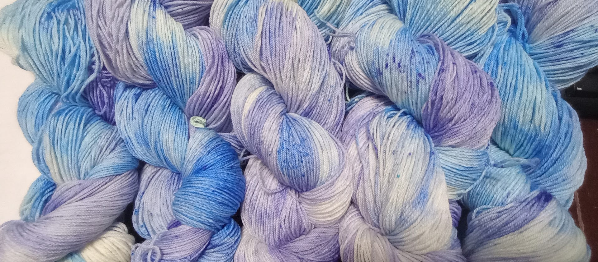 Iris 75% SW Merino 25% Nylon Sock Yarn