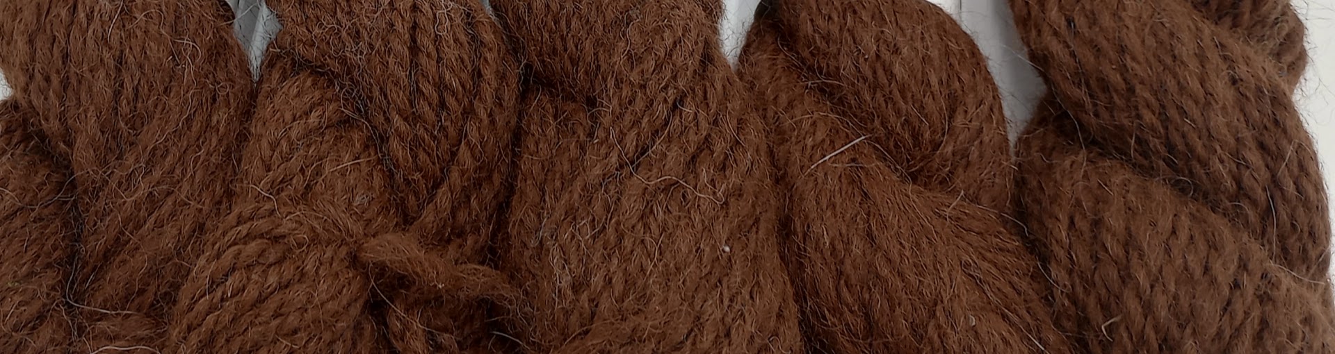Carmelina — Hand-Spun 100% Llama Bulky Yarn