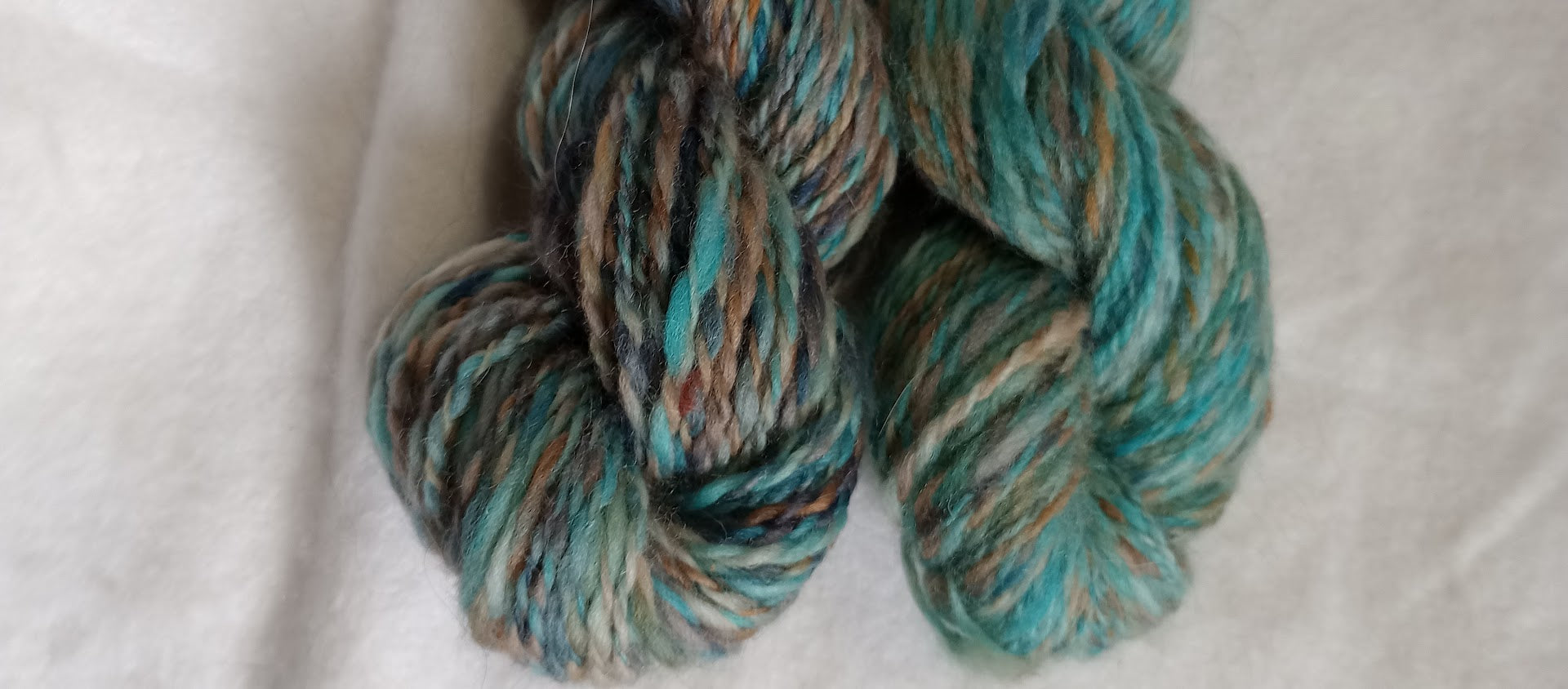 Empire – Handspun 100% BFL Worsted Yarn
