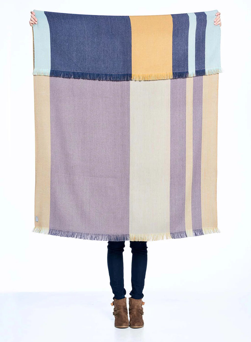 Shupaca Alpaca Reversible Throw — Indigo Blue