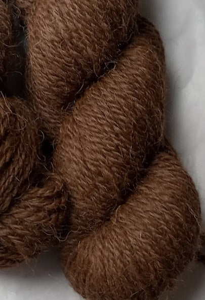 Jane – 100% Huacaya Alpaca Worsted Weight Yarn – Fehrenbach Fibers