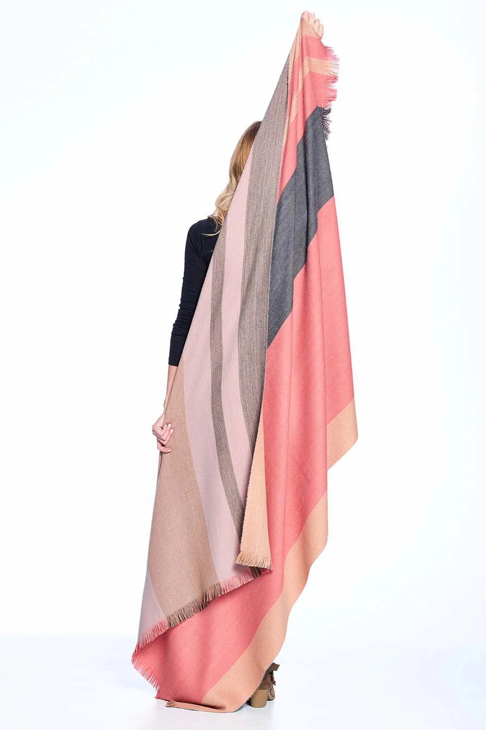Shupaca Alpaca Reversible Throw — Peach Blossom