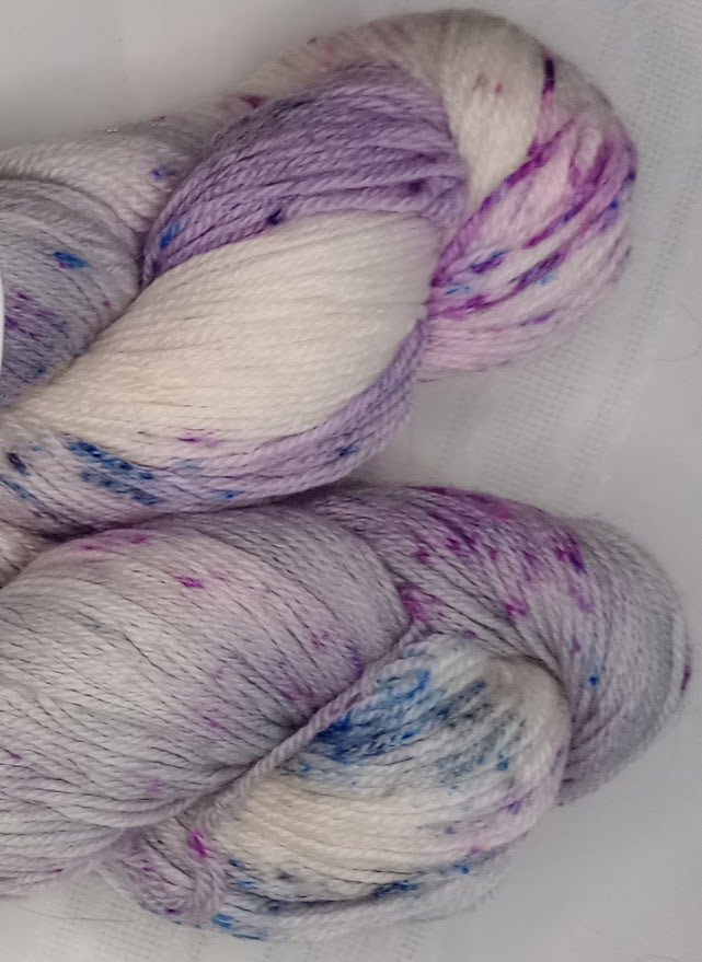 Missy 60% SW Merino 30% Bamboo 10% Nylon Sock Yarn