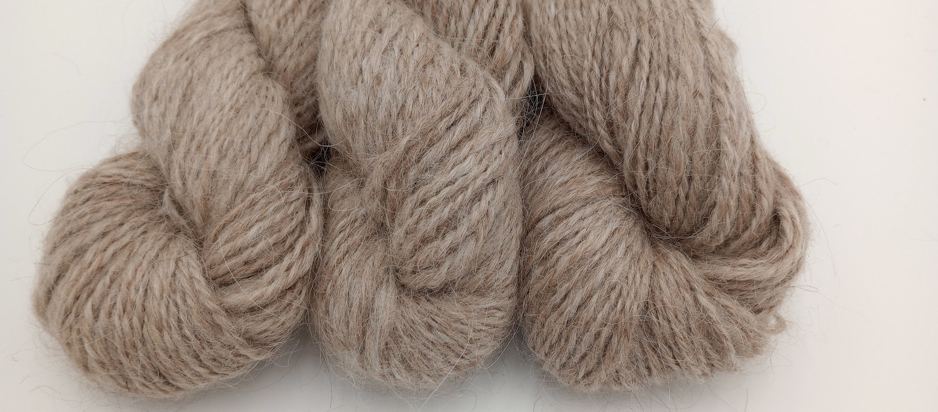 JF Sunshower — Handspun Llama Yarn