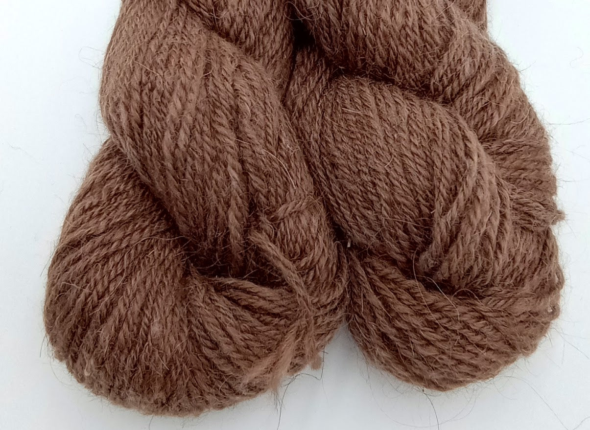 DDH's Willo 100% Llama Worsted Yarn